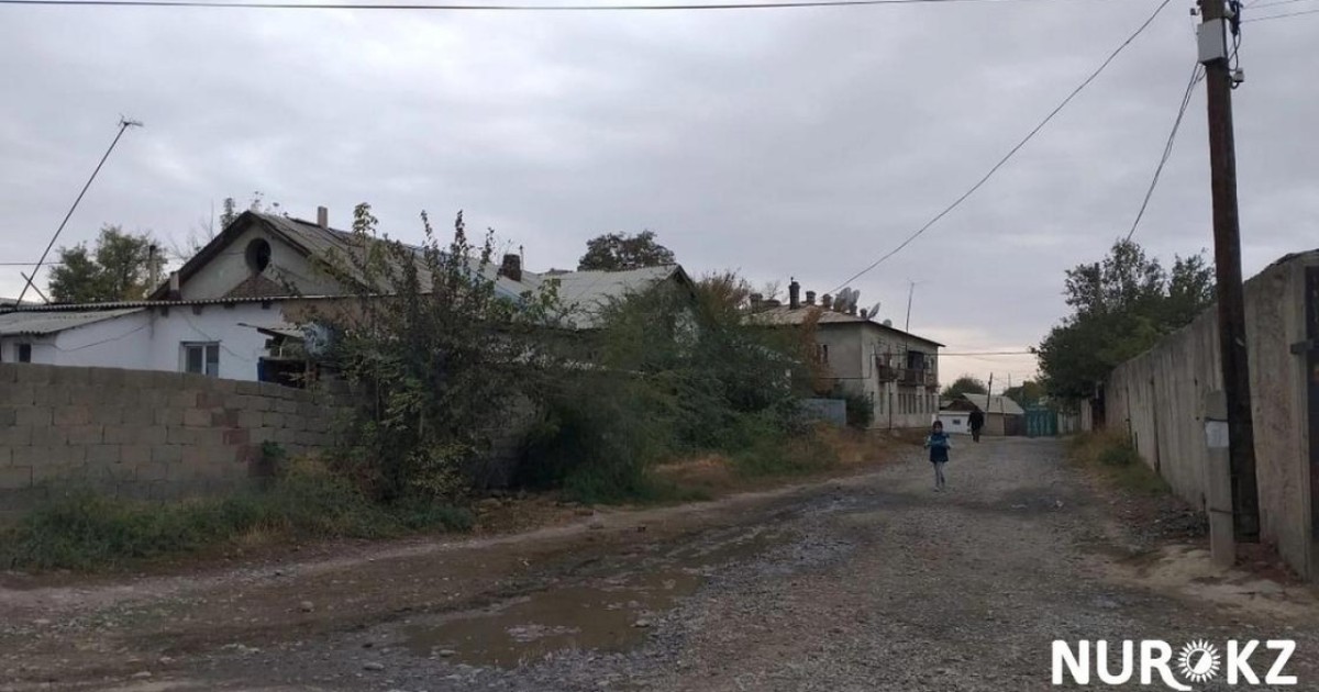 «Қазақпыз» деген ұранмен басталған күннің соңы қарыз сұрауға ұласады