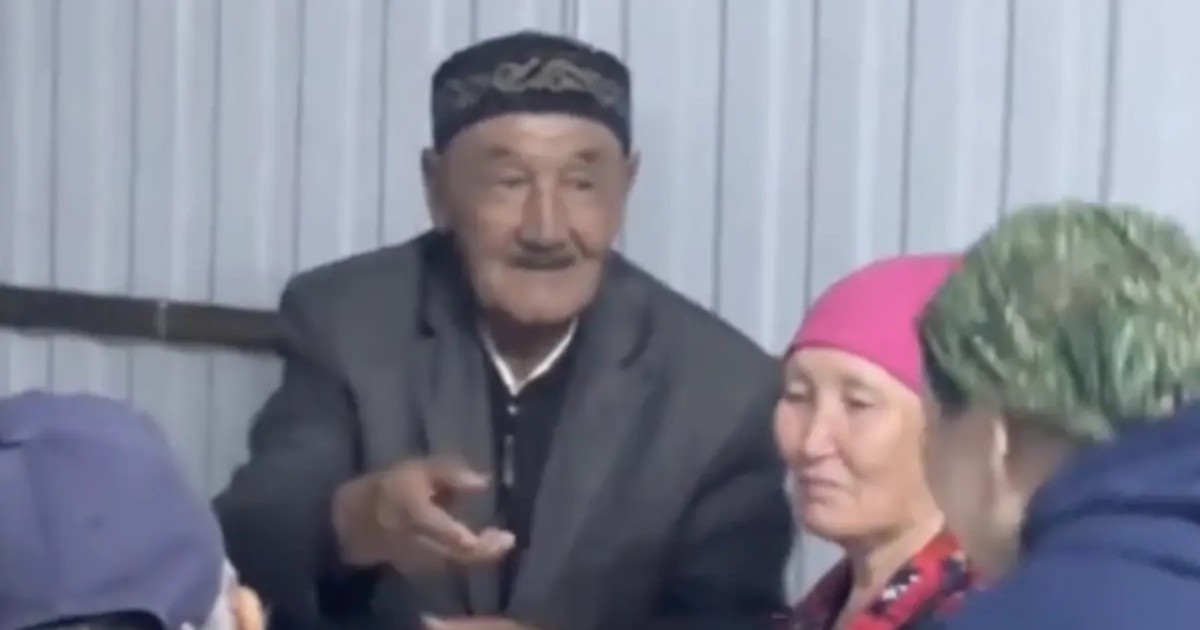 "Не деген көрегенділік": ата мен келіннің бір-біріне деген ілтипаты тәнті етті (видео)