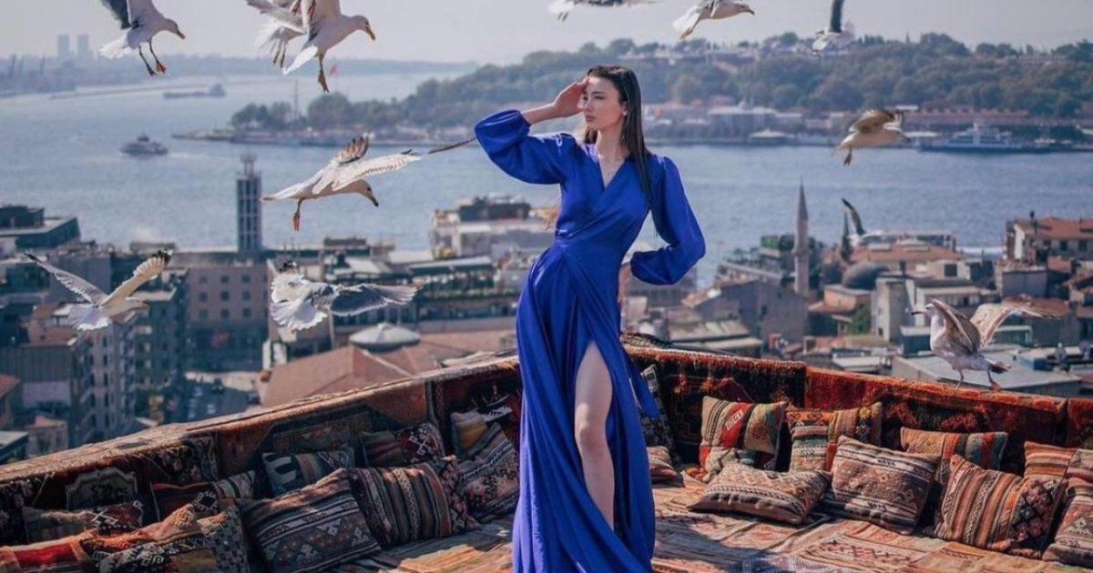 «Ханшайым»: Сабина Алтынбекова өз дене мүсінімен жұрттың назарын аударды (фото)