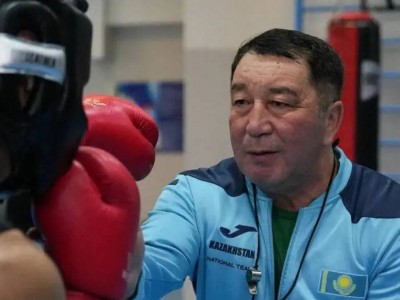 "Біздің елге бәрібір": Ұлттық құрамадан кеткен Қайрат Сәтжановтың қызы шындықты айтты