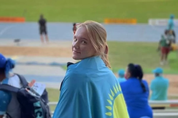 Қазақтың әнұранын Олимпиада төрінде шырқатқан чемпионның қызы Кореяда топ жарды