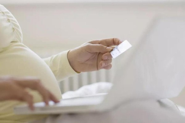 Жүктілік кезіндегі төлемдер мен құқықтар: Қазақстанда декреттік демалысқа шығу
