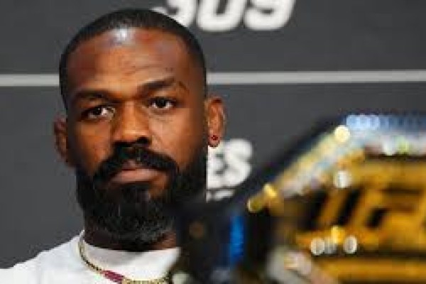 UFC аңызы Джон Джонстың мансабын аяқтауына не себеп болды?