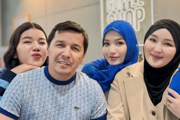 «Басқа әйел әкелгенде...»: Абай Бегейдің қызы өгей анасын қалай қабылдағанын айтты