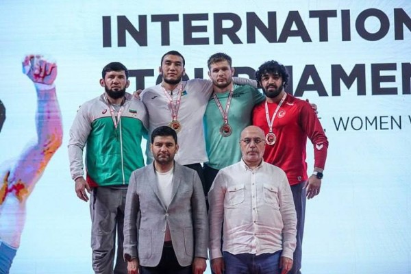 Нұрқожа Қайпанов пен Ризабек Айтмұхан Түркияда алтын жүлдеге қол жеткізді