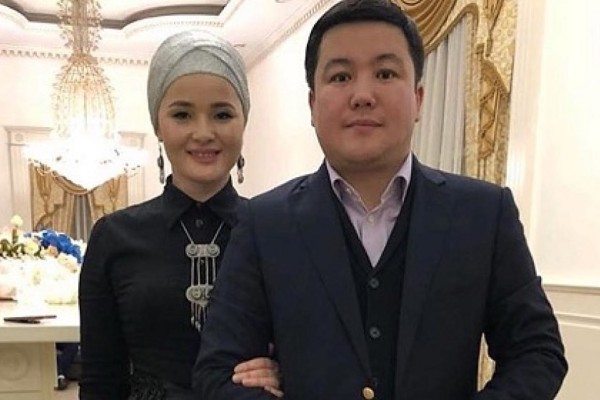 "Мөлдірді тұншықтырып ұстады": халық жаппай Тұрсынбектің әйелін қолдап жатыр (видео)