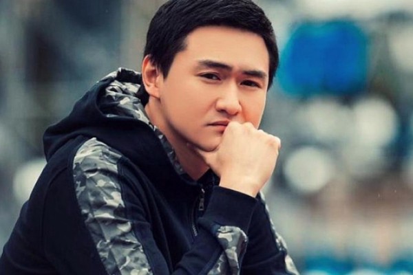 "Қара нан. Әнсіз өткен күн": Төреғали өз оқырмандарын алаңдатып қойды