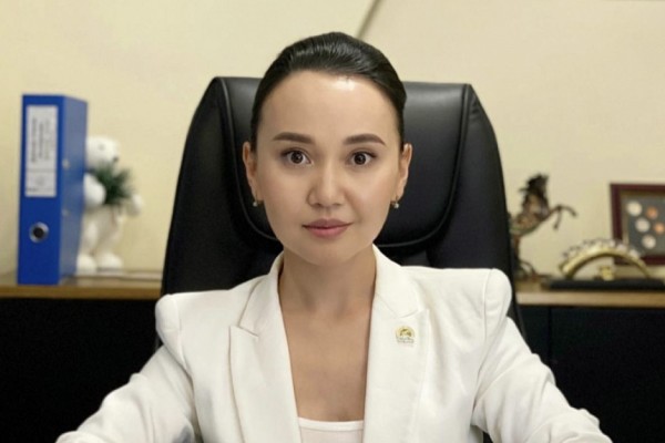 Перизат Қайраттың әуелгі мақсаты – министр кеңесшісі атанбақ болған