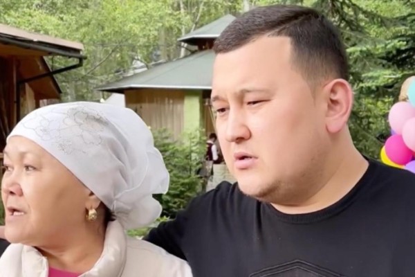 "Мамам қыз болады деп ойлады": Елдос Колобок жұртты күлкіге қарық қылды (ВИДЕО)