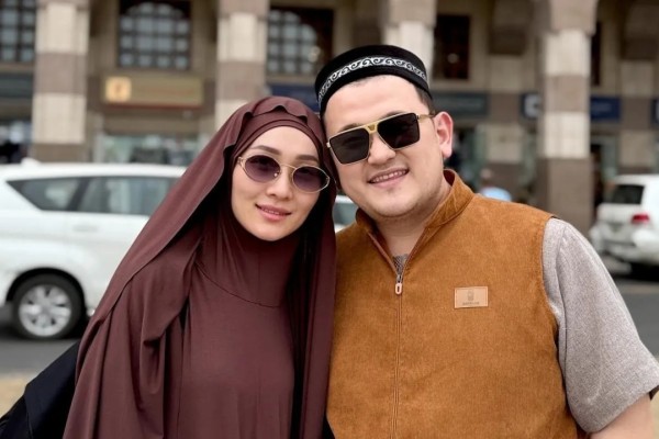 "Ішінде бала жоқ": Елдос "Колобоктың" әйелінің образы жұртты таңырқатты (ВИДЕО)