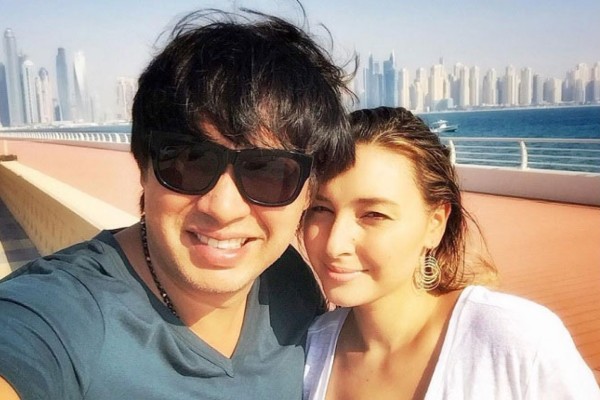 "Аиша екеуміз балаларды бөліп алғанбыз": әнші Бүркіт жұрттан жасырған жаңалығын айтты (ВИДЕО)