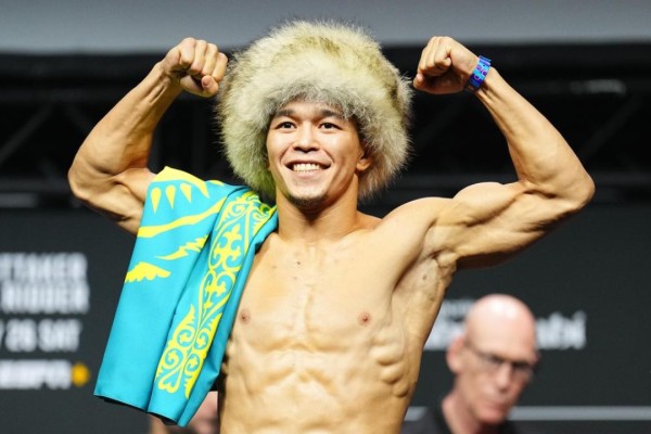 Асу Алмабаевтың UFC-дегі жекпе-жегін қайдан көруге болады?