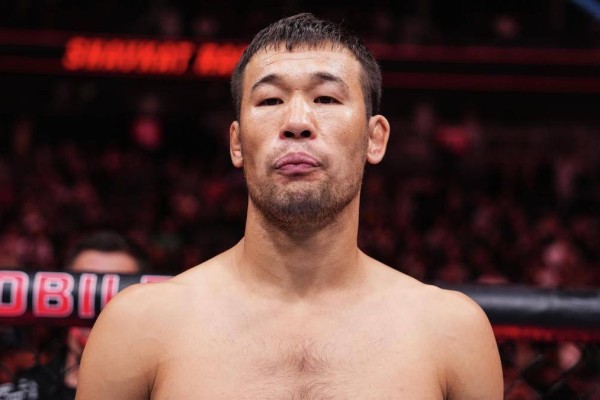 "Тұңғыш қазақ": Шавкат Рахмонов UFC-де ешкім шықпаған белесті бағындырды