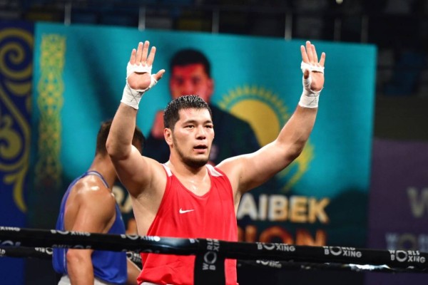 Айбек Оралбай бастаған боксшыларымыз әлем чемпионатына аттанды