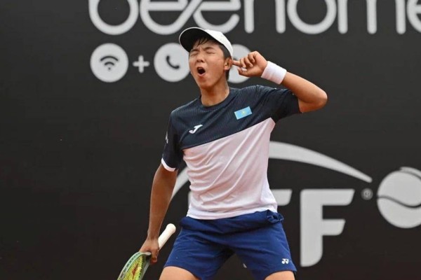 17 жастағы қазақ баласы АҚШ-тағы жарыста сенсация жасады