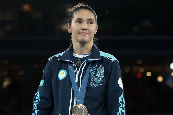 "Дұғада болыңыздар, сынайтындар жетеді": Назым Қызайбай ел күтпеген сөз айтты