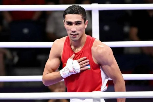 Өзбектердің 3 боксшысы сүрінді: Қазақ боксшылары басымдығын көрсетті