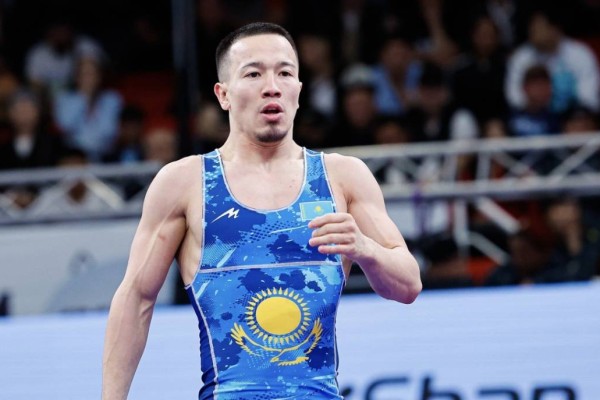 Өзбекпен алтын үшін айқас: Балуандардың бүгінгі белдесуін қайдан көруге болады?