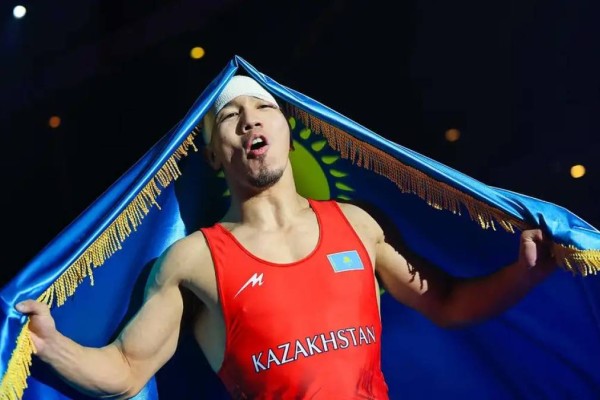 Өзбектер озып кетті: Қазақ балуандары әлем чемпионатын қалай аяқтады?