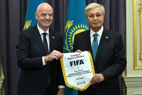 Қасым-Жомарт Тоқаев АҚШ-та ФИФА президентімен кездесті