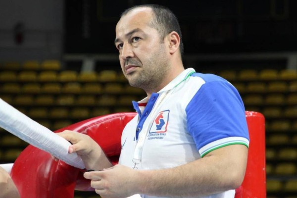 Өзбекстанның бас бапкері Төрехан Сабырхан туралы шындықты ашып айтты