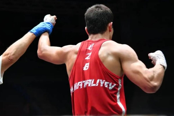 Олимпиадада қазақ боксын құтқарған жігітіміз тағы да өзбектен жеңілді