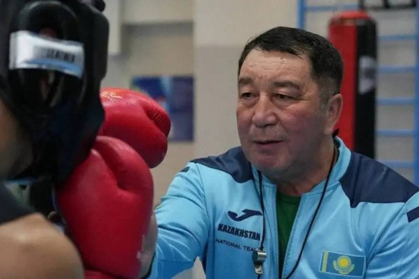 Ұлттық құраманың бас бапкері командадан кететін боксшыларды атады