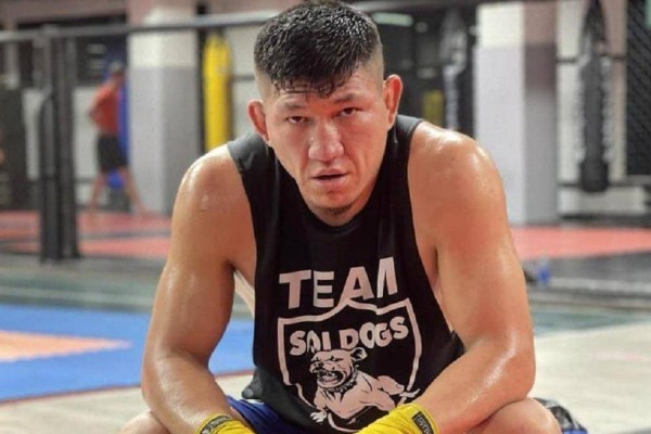 Қуат Хамитов ММА-мен қош айтыса ма? Спортшы тосын мәлімдеме жасады (ФОТО)