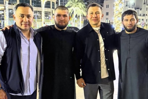 Геннадий Головкин UFC аңызы Хабиб Нурмагомедовпен кездесті (ФОТО)