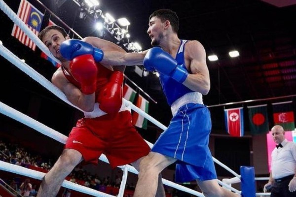 Әлем чемпионатында өзбектен "жеңілмеген" боксшымыз ел біріншілігінің жүлдесін еншіледі
