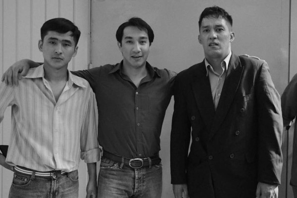 Қаралы хабар! Жаны жәннатта болсын! Танымал актердің отбасы қара жамылды (ВИДЕО)