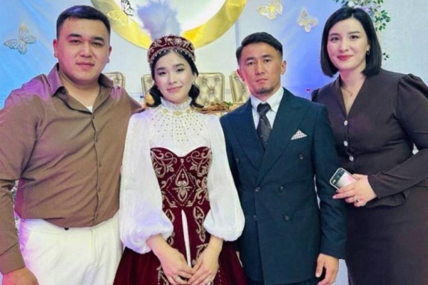 "Бірінші әйелі 1 апта бұрын босанған": Махмұд Сабырхан екінші рет шаңырақ көтерді (ВИДЕО)