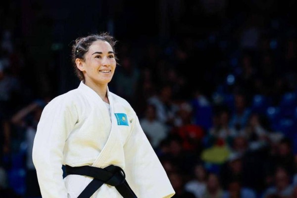 Әбиба Әбужақынова кіл мықтыларды артқа тастап, әлемдік рейтингте көш бастады