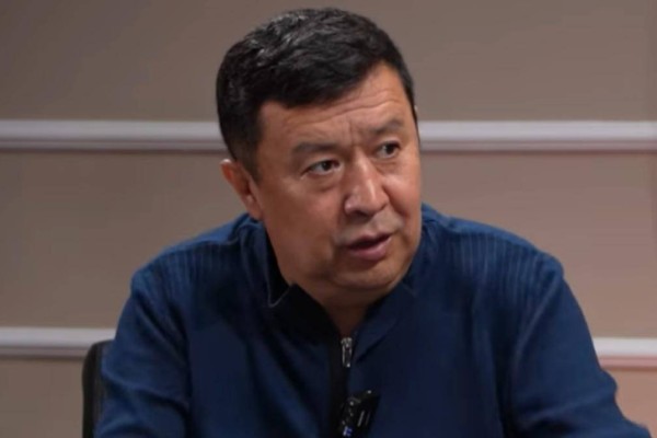 Сүйінші, ағайын! Сәбит Әбдіхалықов асыға күткен қуанышын хабарлады (ФОТО)