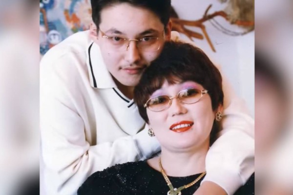 Танымал композитор бұлбұл әнші Мәдина Ералиева ұлын кімнен туғанын айтты