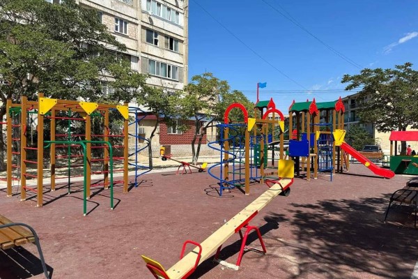 Ақтауда 80 жаңа ойын алаңы мен 50 спорт алаңы бой көтеріп жатыр