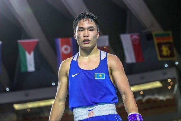 Қазақ боксшысының әлем чемпионатындағы жекпе-жегі күтпеген нәтижемен аяқталды