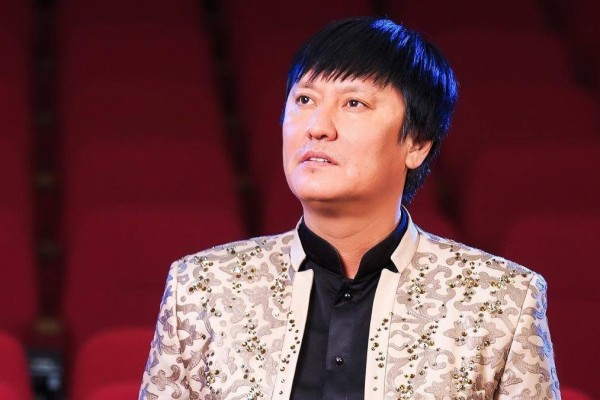 "Жаныңыз жәннәтта болсын": Өмірқұл Айниязов отбасындағы қайғылы хабарды айтты (ФОТО)