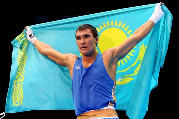 "Боксшыларымыз 4 алтын алады": Олимпиада чемпионы финал алдында шұғыл мәлімдеме жасады