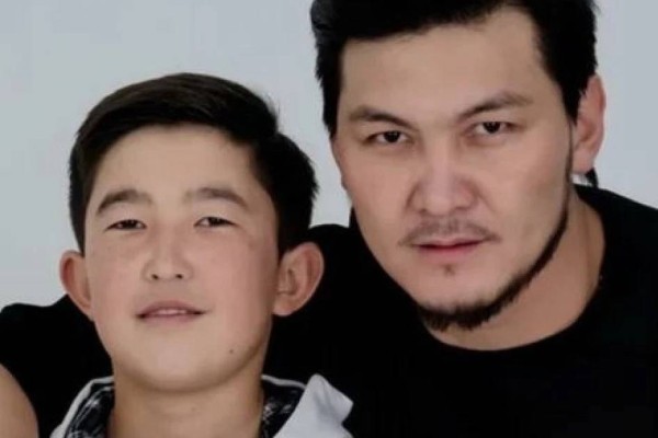 "Ортамызға от салғандар көп болды": Қойшы бала Жігер Ауыпбаев жайлы бар шындықты айтты (ВИДЕО)