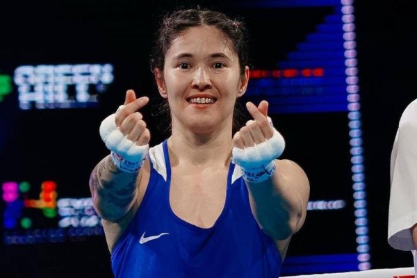 Үш дүркін әлем чемпионы Назым Қызайбайдың әкесі ел күтпеген шешім қабылдады