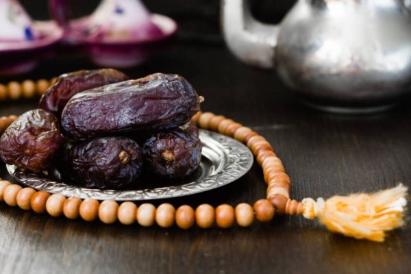 Ауызашарда және сәресіде (ауыз бекіткенде) оқылатын дұғалар – толық мәтіні