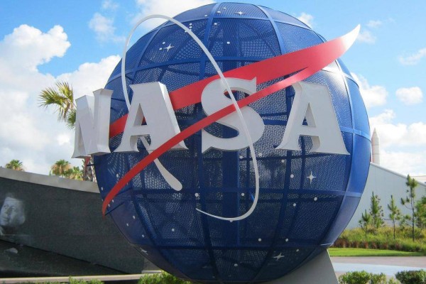 Неліктен NASA мұхитты емес, ғарышты зерттейді?