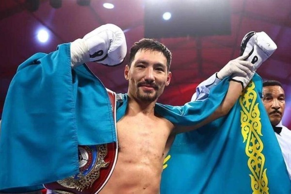"Шықпаса, белбеуді босатады": Жәнібек Әлімханұлы әлем чемпионына екі күн уақыт берді