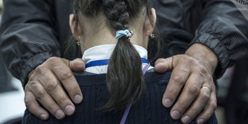 15 жылға сотталды: Павлодар облысында әкесі өгей қызын бірнеше рет зорлаған