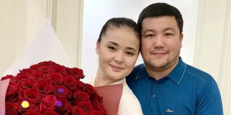 «Тұрсынбек екінші әйелімен тұрып жатыр»: Мөлдір Мұқанова желідегі қауесеттерге жауап қатты