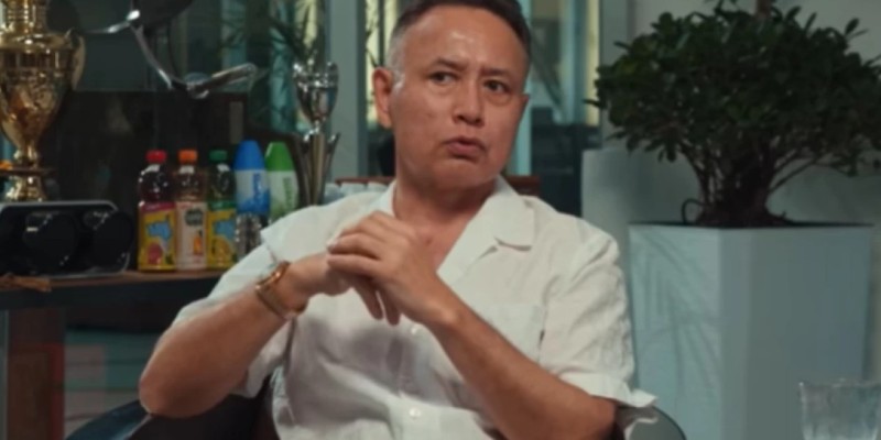 "27 жыл бірге тұрдық": Баян Есентаеваның күйеуі бұрынғы әйелі туралы айтты