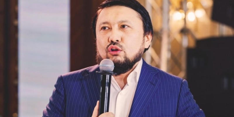 Елбасының өзі батасын берді: Мұхаммеджан Тазабек туған күнінде кімдер құттықтағанын айтып мақтанды