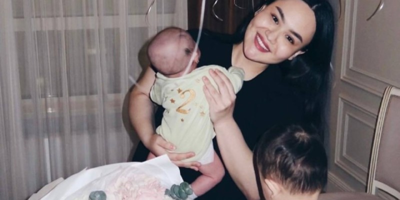 «Кейде ана болып та шаршайсың»: Төреғалидің қарындасы сырын айтам деп шынын айтып қойды