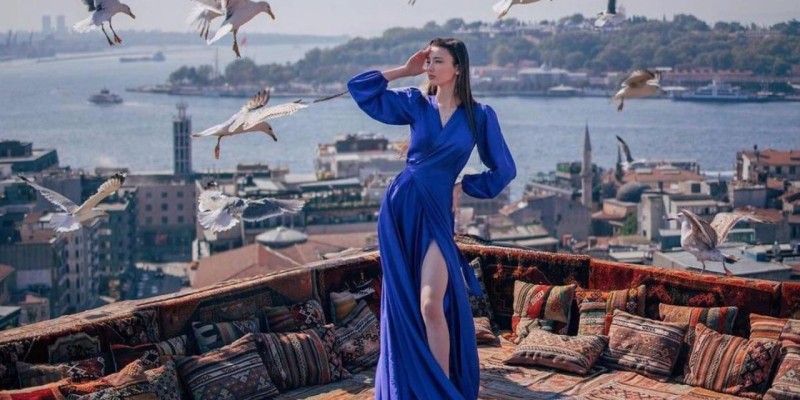 «Ханшайым»: Сабина Алтынбекова өз дене мүсінімен жұрттың назарын аударды (фото)